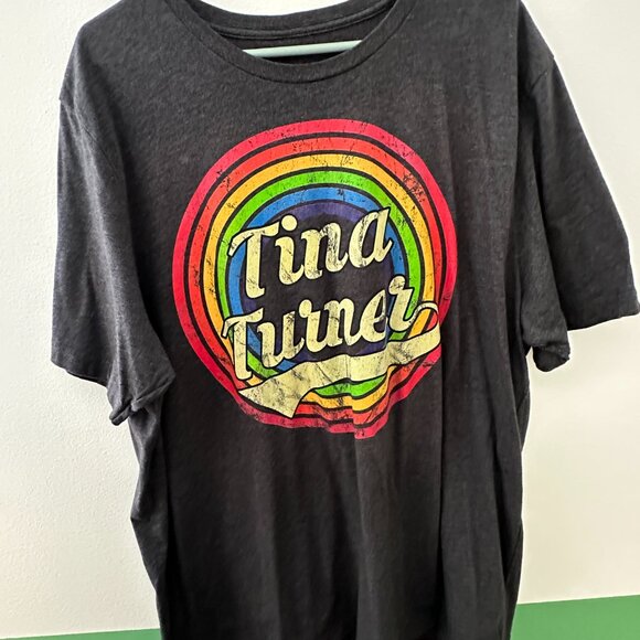 Tina Turner Dark Grey Unisex T-Shirt No Tag but fits like a 3XL - Picture 3 of 4